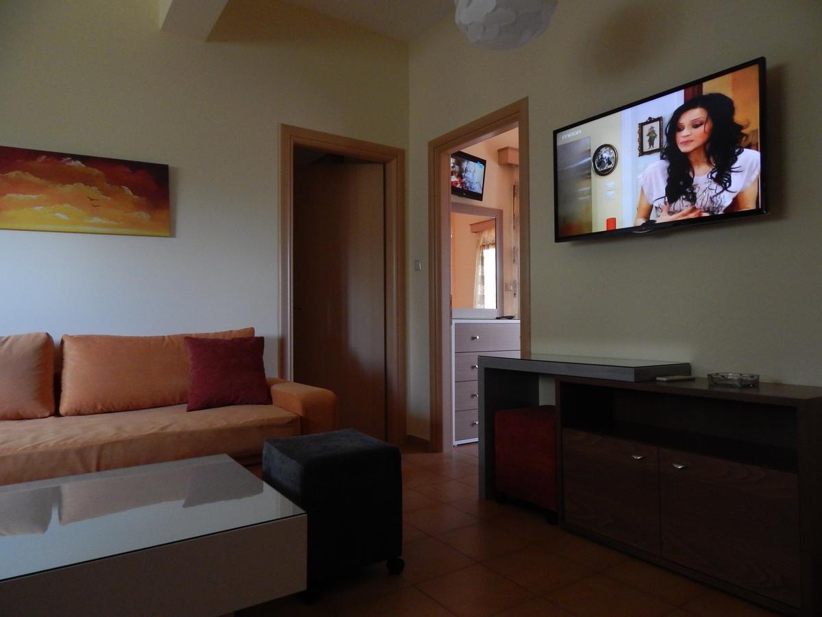 Sofia Apartments Сивота Экстерьер фото